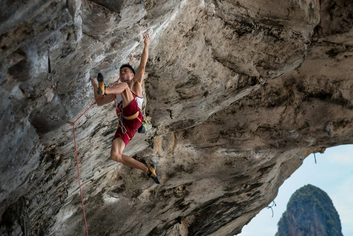 Climber practicing silent-feet drill from training for climbing pdf